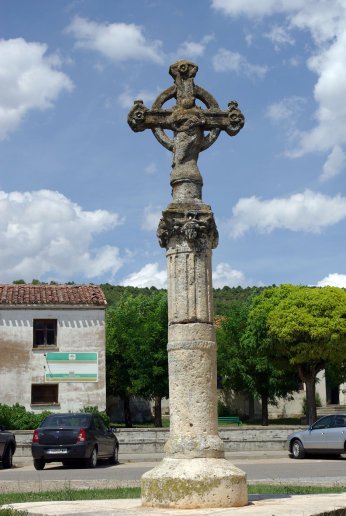 covarrubias006016.jpg