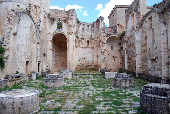covarrubias009013.jpg