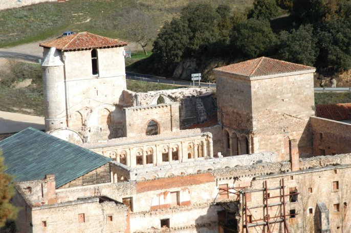 covarrubias009017.jpg